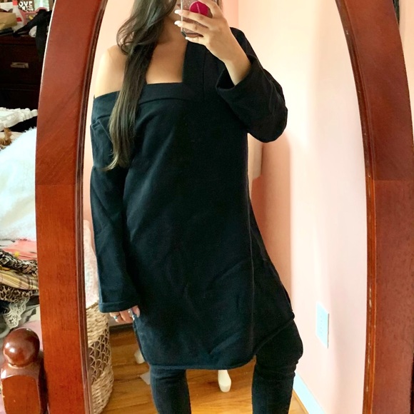 ❗️SOLD❗️ 🔸3 for $25🔸ASOS Black Off Shoulder Sweater Dress - Picture 2 of 3